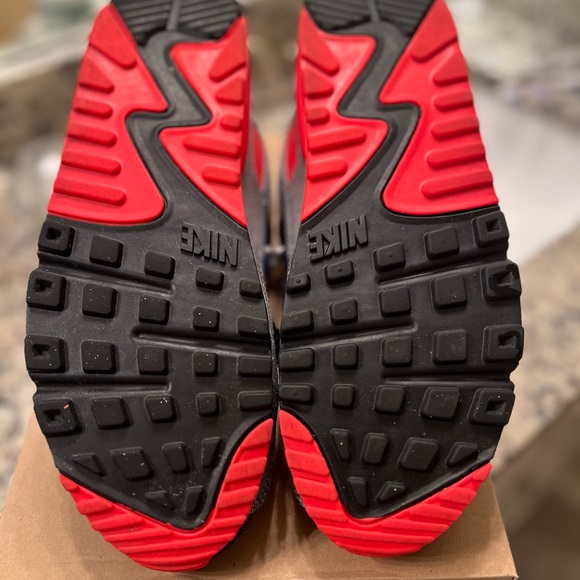 Nike Air Max 90 Denham. Men sz 11 Includes box and sticker that came w/pair. - Picture 9 of 9